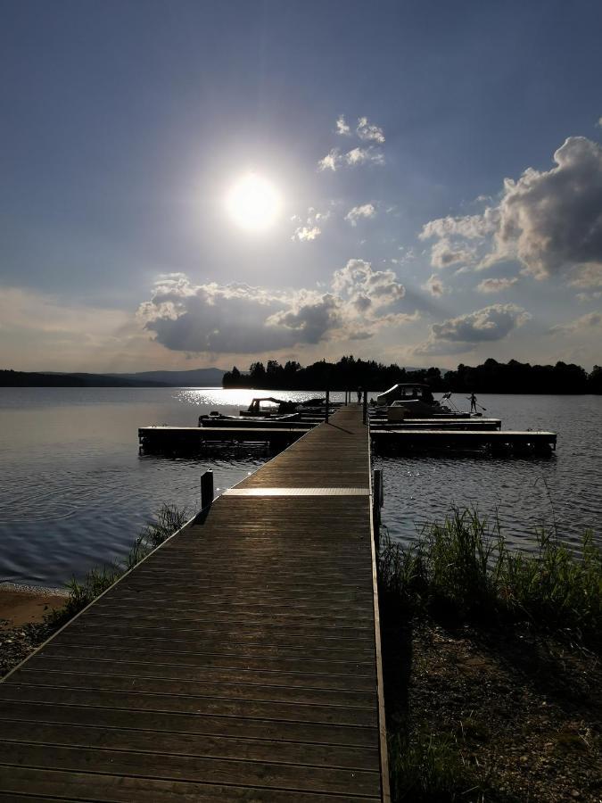 Lipno-Lake Frymburk Exterior foto